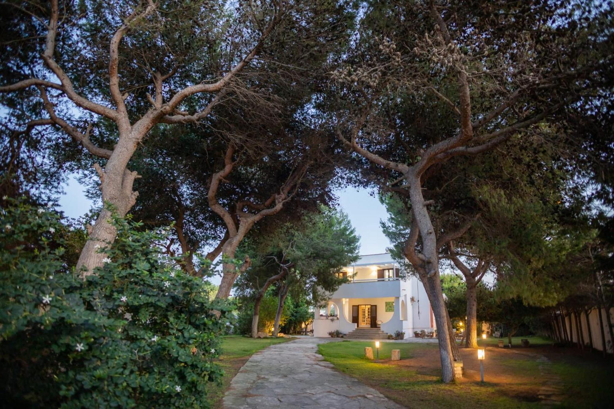 Villa Memia Lendinuso Buitenkant foto