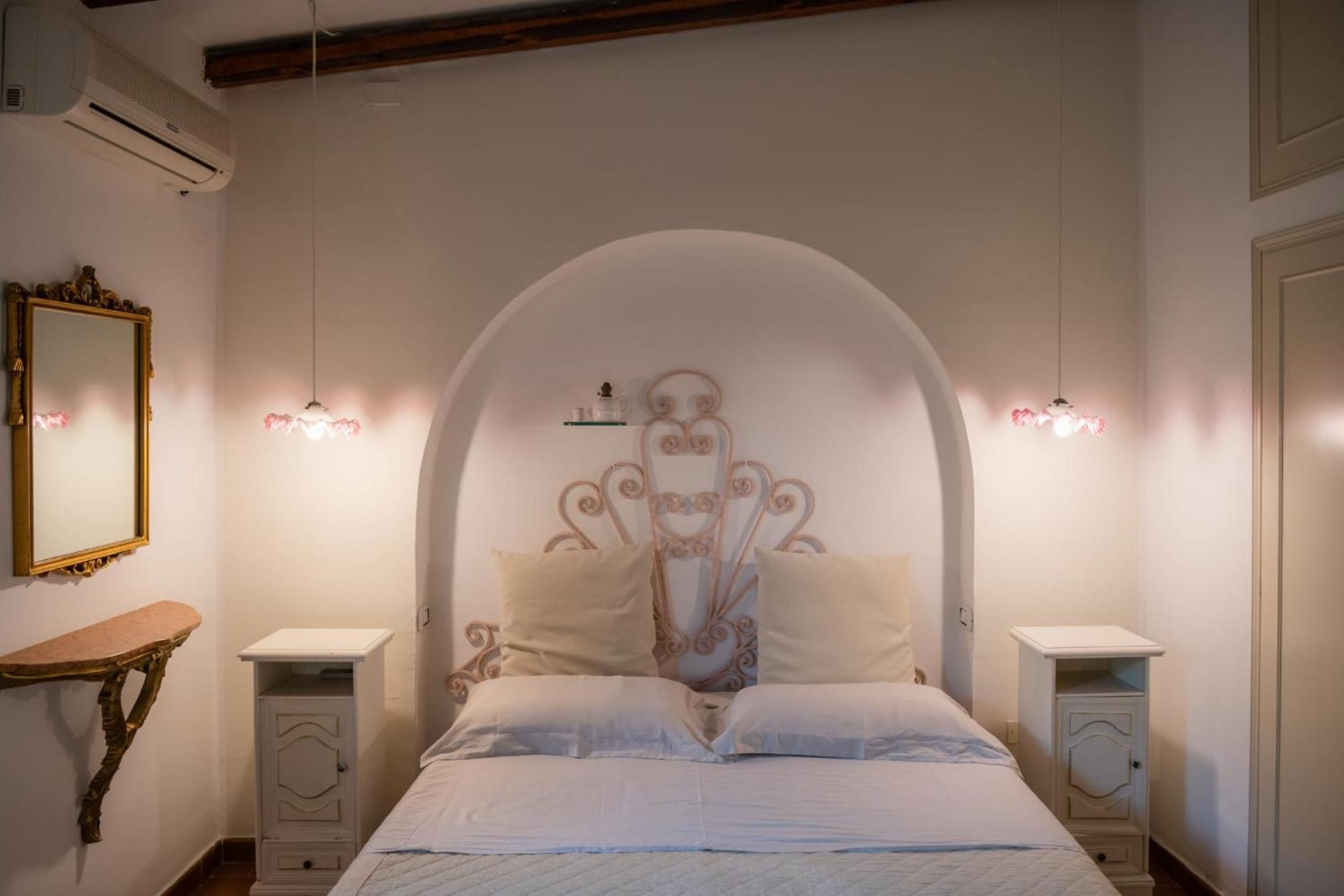 Villa Memia Lendinuso Buitenkant foto
